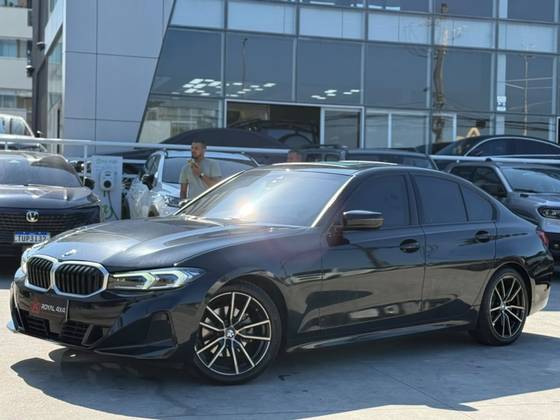 BMW 320i 2.0 16V TURBO FLEX SPORT GP AUTOMÁTICO BMW 320i 2.0 16V TURBO FLEX SPORT GP AUTOMÁTICO